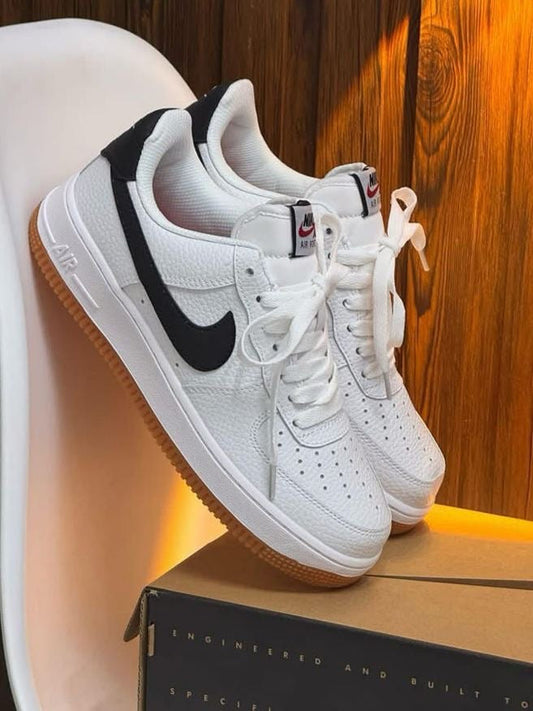 NIKE AIR FOR ONE BLANCO - NEGRO