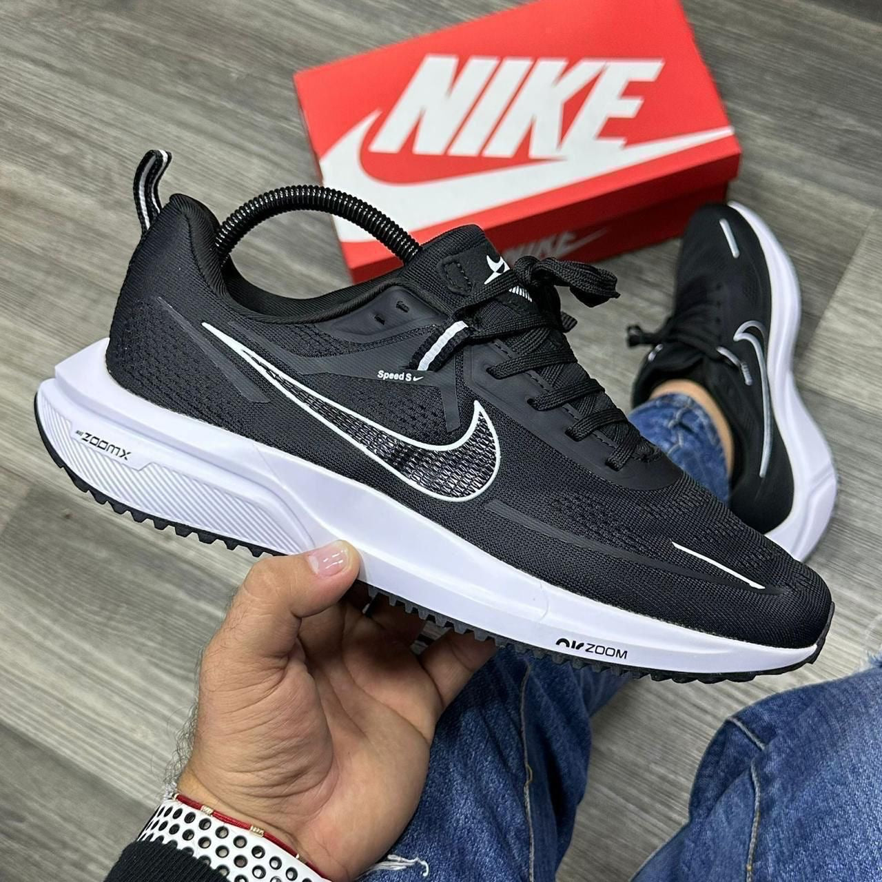 NIKE ZOOM SPEED 2