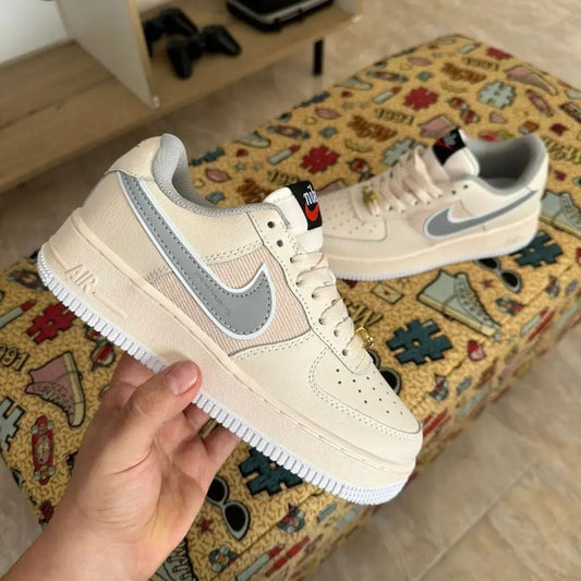 NIKE AIR FOR ONE BEIGE