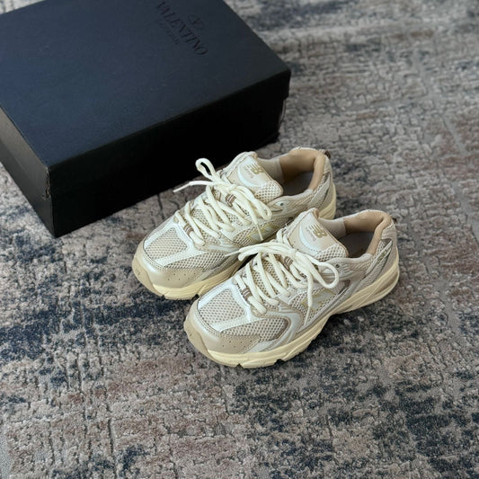 NEW BALANCE 530 NUDE