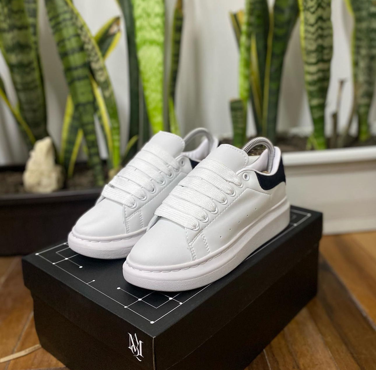 ALEXANDER MCQUEEN BLANCO
