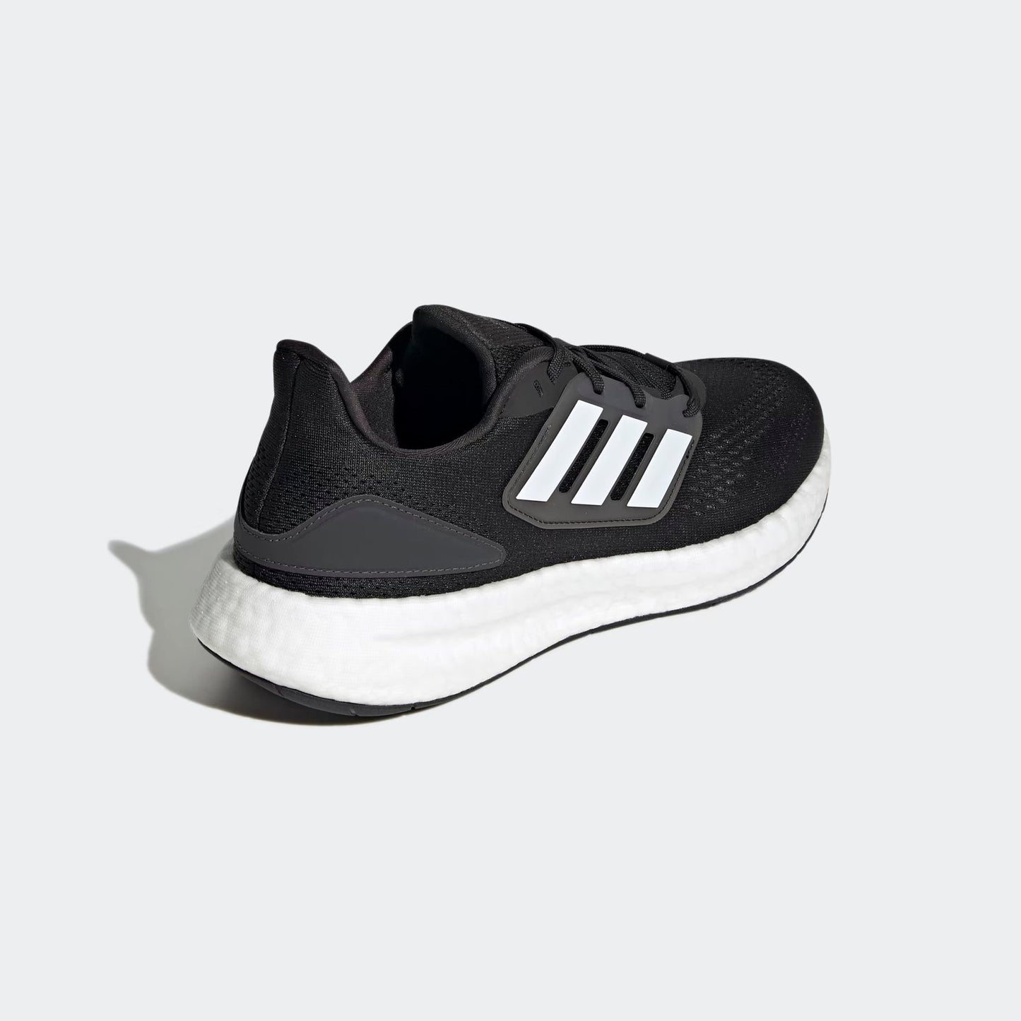 ADIDAS ULTRABOOST NEGRO - BLANCO