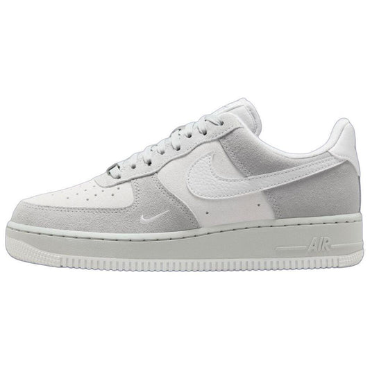 NIKE AIR FORCE ONE