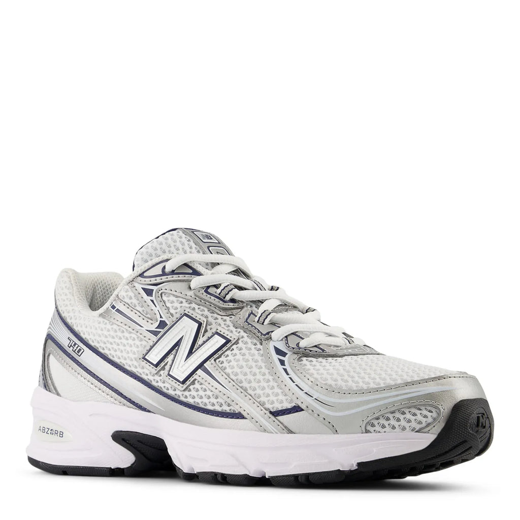 NEW BALANCE 740