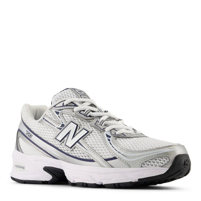 NEW BALANCE 740