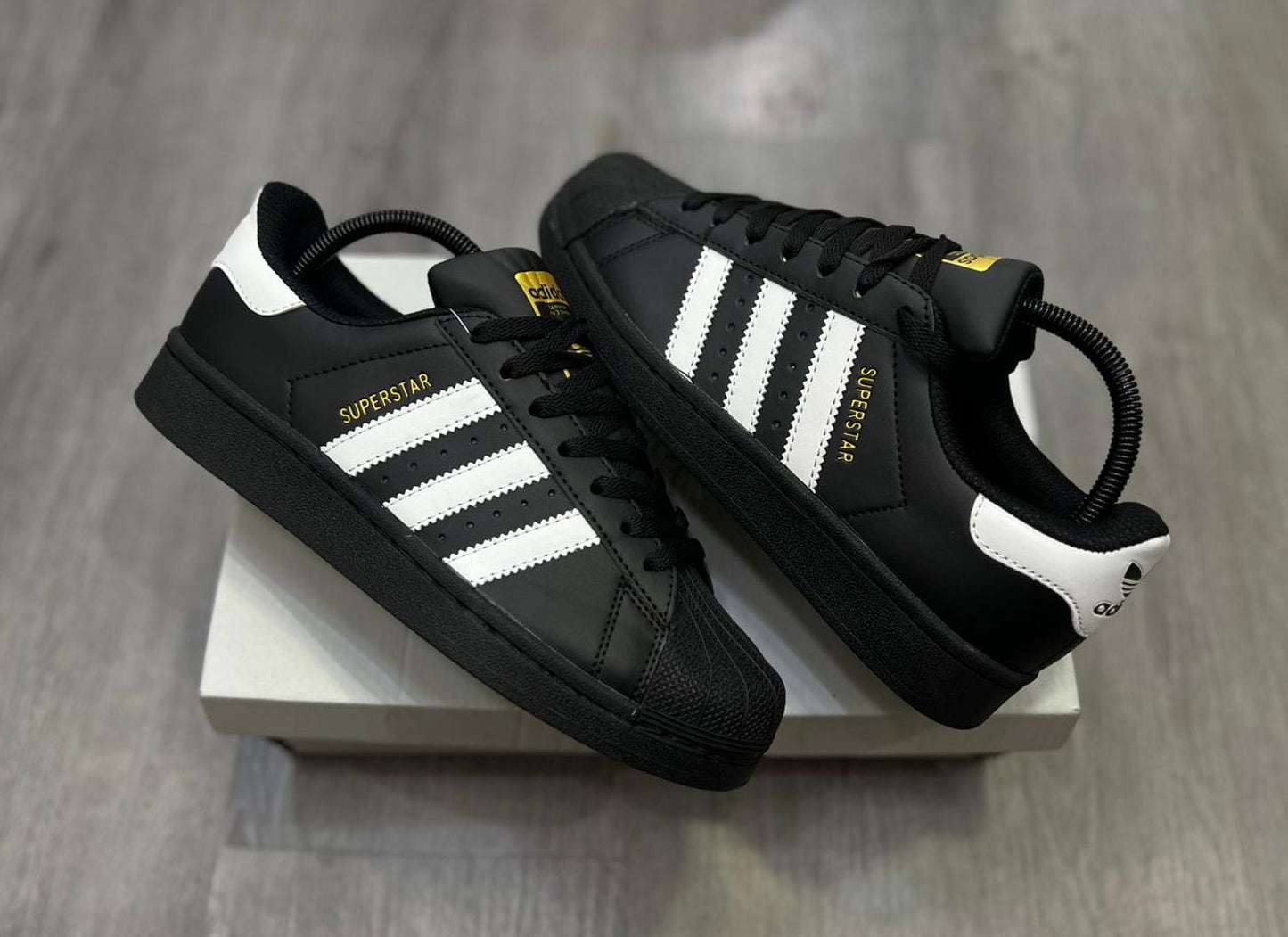 ADIDAS SUPERSTAR NEGRO