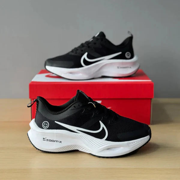 NIKE ZOOM HAPPY