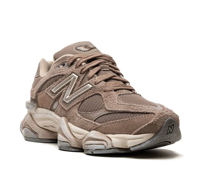 NEW BALANCE 9060 MARRON / CAFÉ