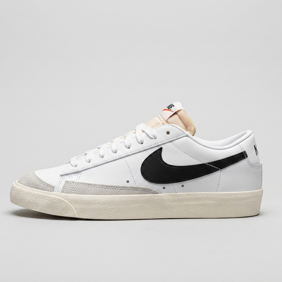 NIKE BLAZER LOW