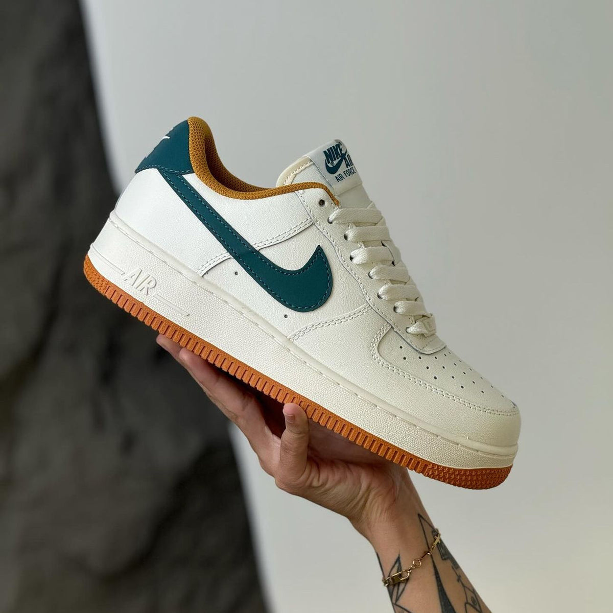 AIR FORCE ONE RETRO CREAM