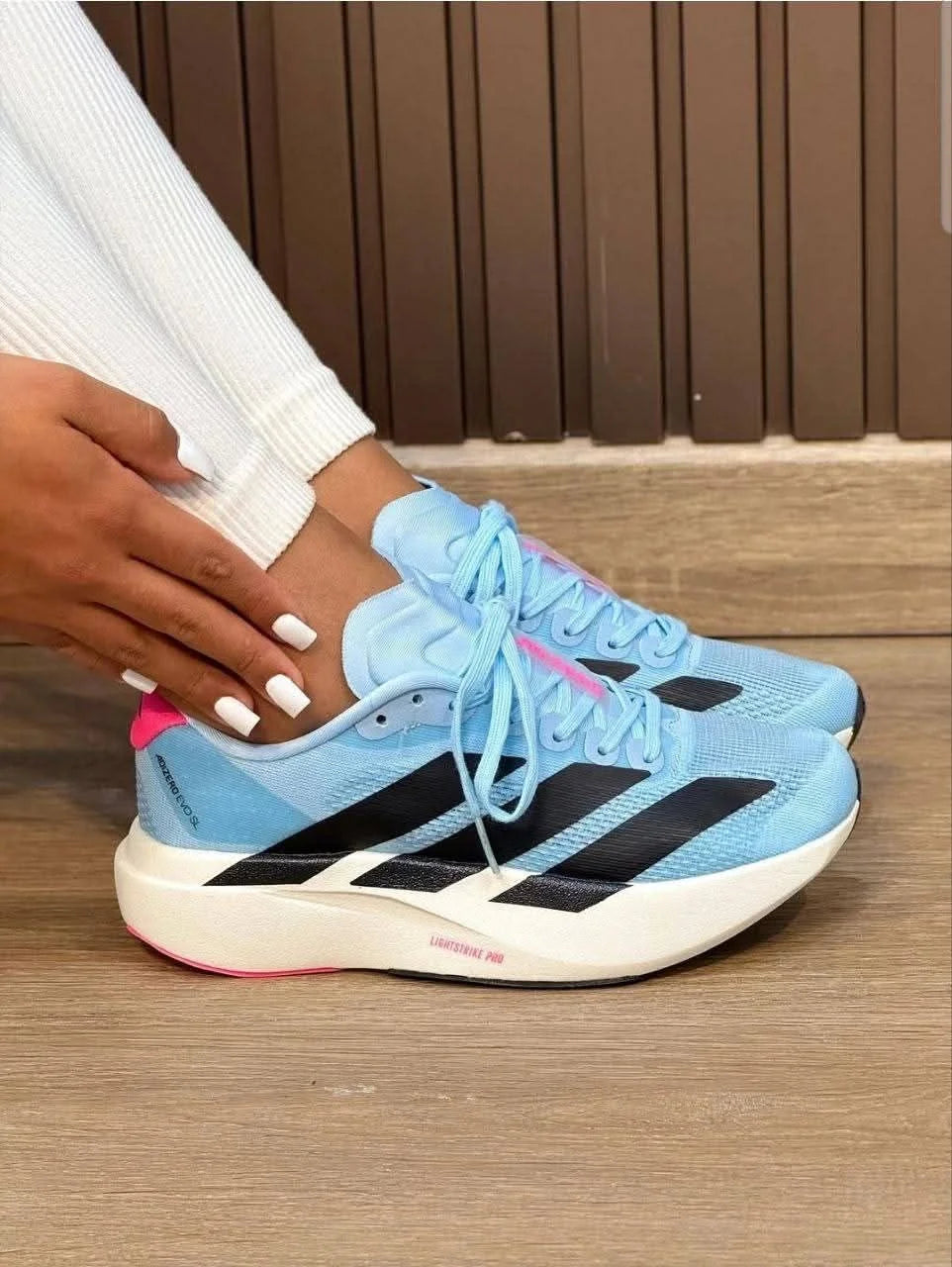 ADIDAS ADIZERO EVO SL AZUL CELESTE