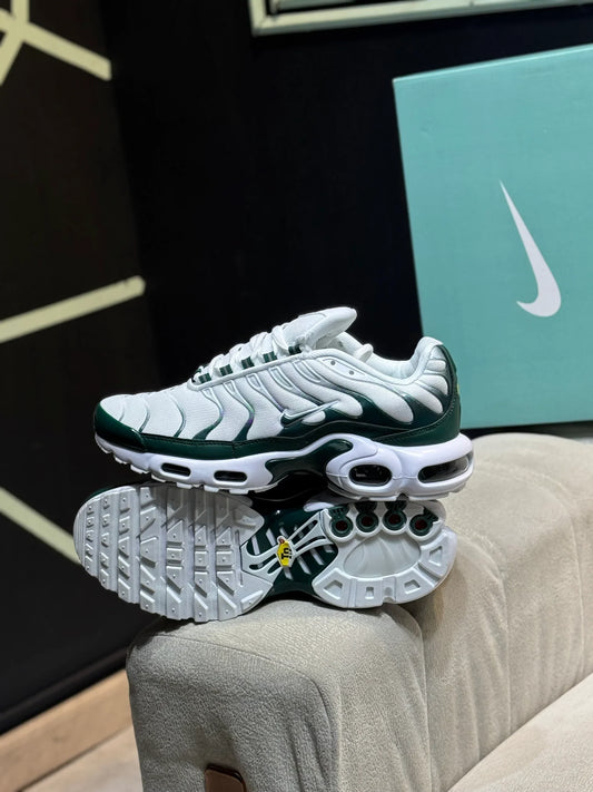 NIKE TN LACOSTE