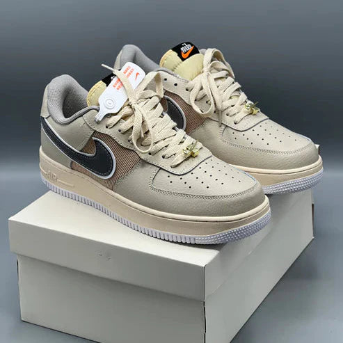 NIKE AIR FORCE ONE