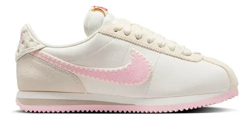 NIKE CORTEZ