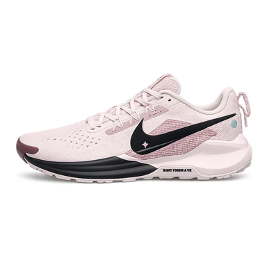 NIKE PEGASUS TRAIL 5