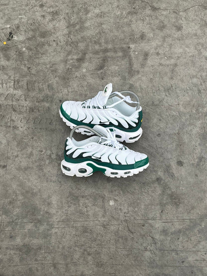 NIKE TN LACOSTE