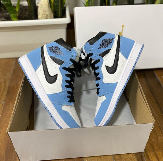 JORDAN RETRO AZUL BLANCO