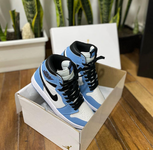 JORDAN RETRO AZUL BLANCO