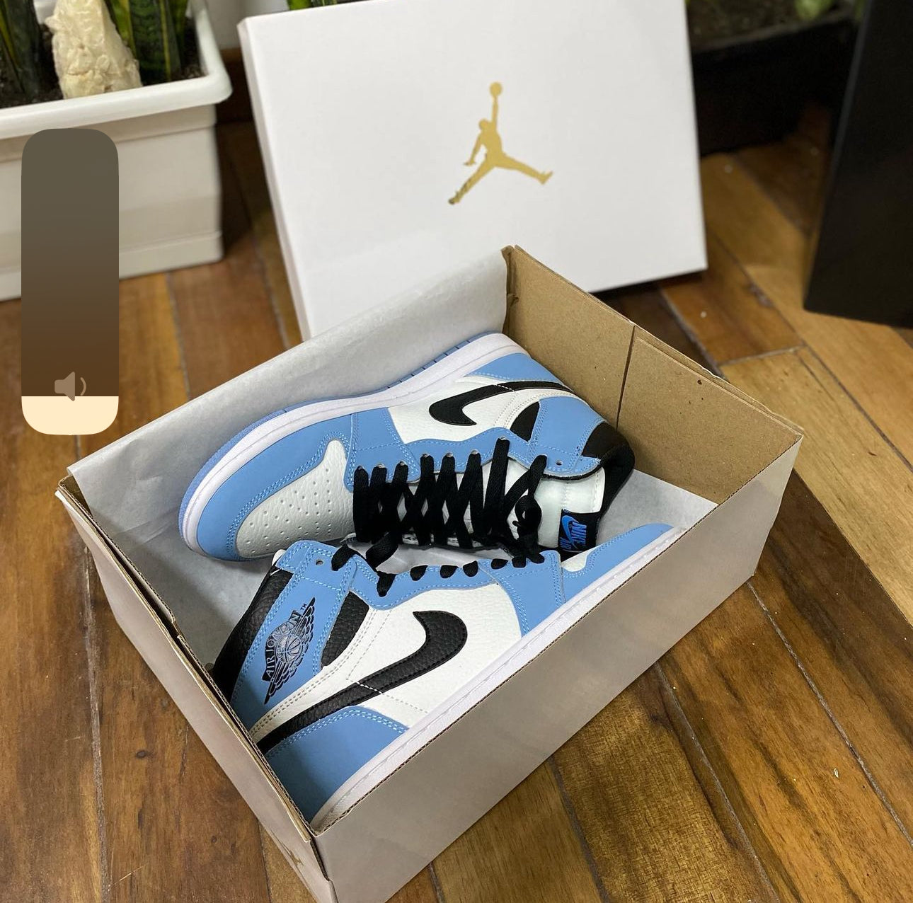 JORDAN RETRO AZUL BLANCO
