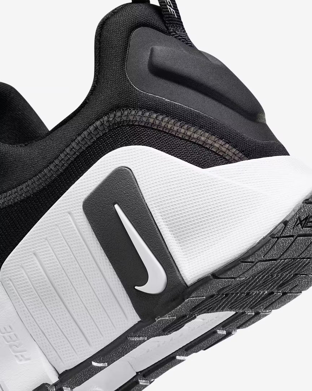 NIKE METCON NEGRO