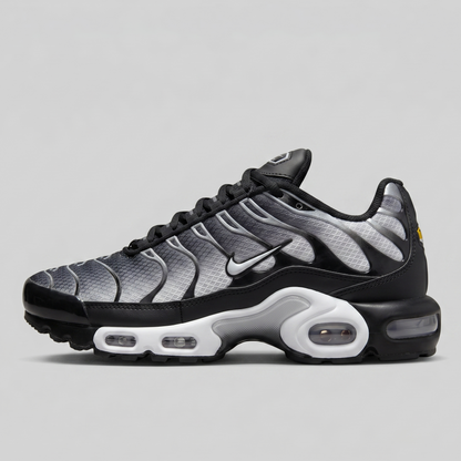 NIKE TN NEGRO - BLANCO