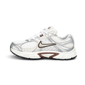 NIKE VOMERO V5
