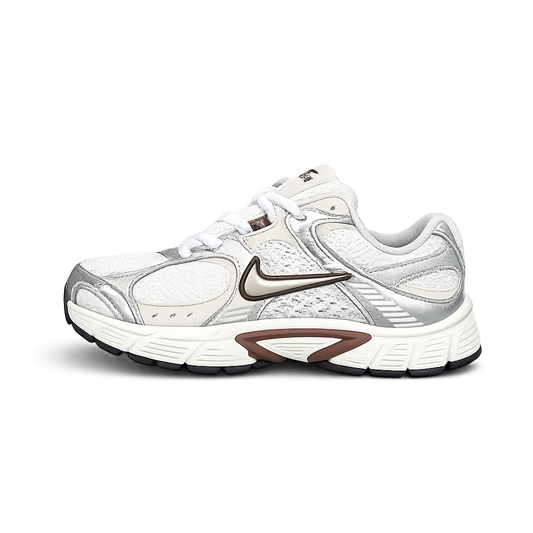 NIKE VOMERO V5