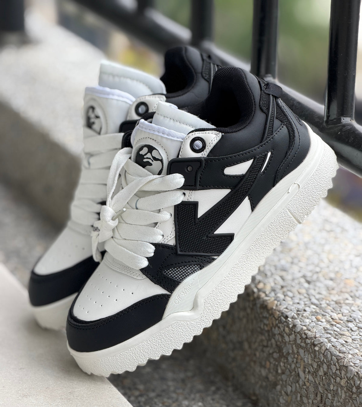 OFF-WHITE SPONGE