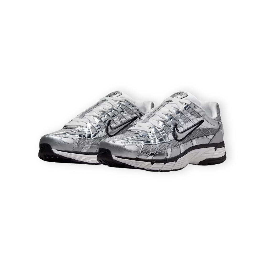 NIKE P6000 PLATEADO