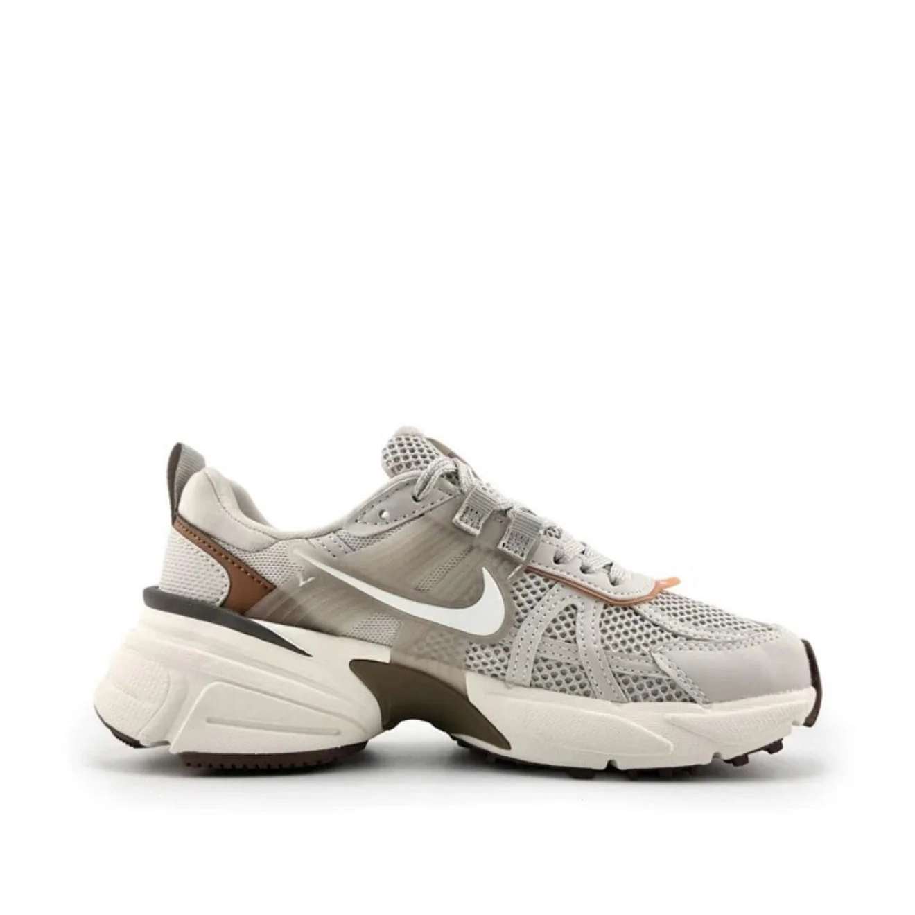 NIKE V2K RUN BEIGE