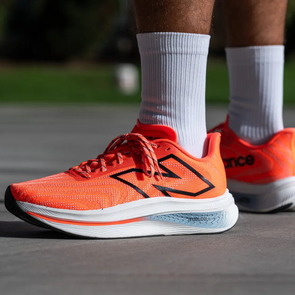 NEW BALANCE FUELCELL TRAINER V2